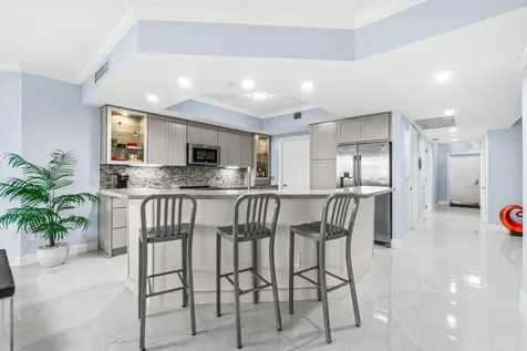 2650 Lake Shore Drive Riviera Beach FL 33404