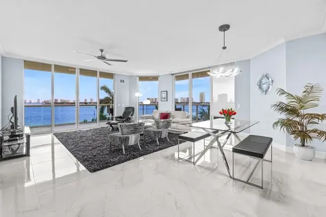 2650 Lake Shore Drive Riviera Beach FL 33404