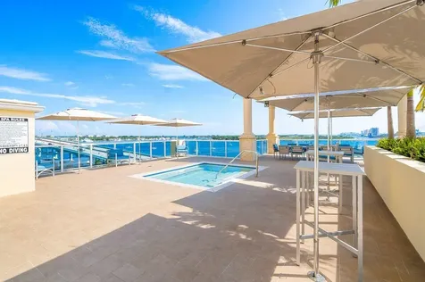 2650 Lake Shore Drive Riviera Beach FL 33404