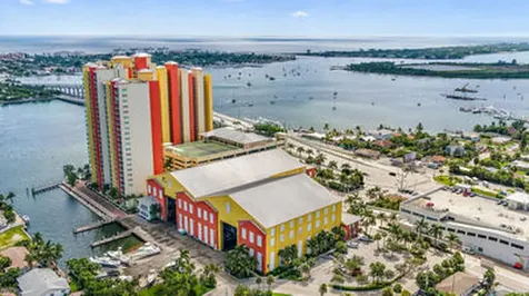 2650 Lake Shore Drive Riviera Beach FL 33404
