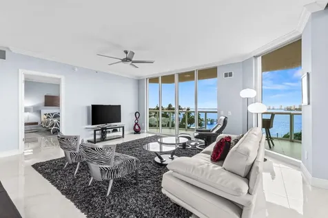 2650 Lake Shore Drive Riviera Beach FL 33404