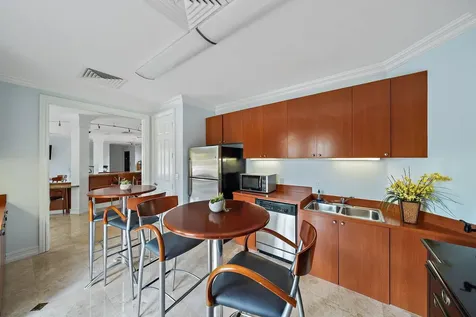 15 Uno Lago Drive Juno Beach FL 33408