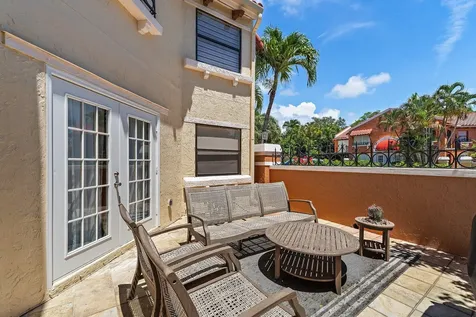 15 Uno Lago Drive Juno Beach FL 33408