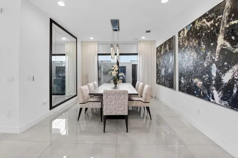 8858 Skyward Street Boca Raton FL 33496