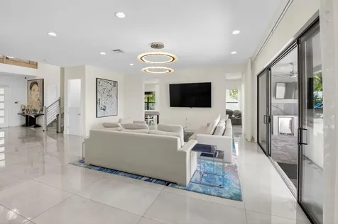 8858 Skyward Street Boca Raton FL 33496