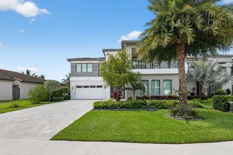8858 Skyward Street Boca Raton FL 33496