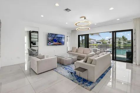 8858 Skyward Street Boca Raton FL 33496