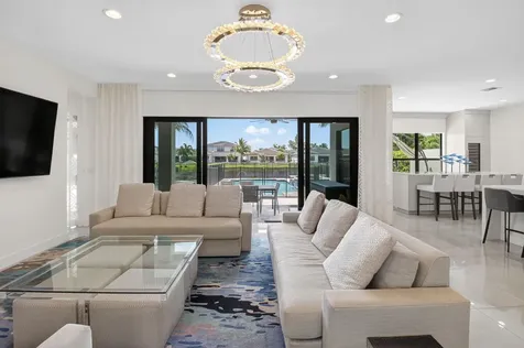 8858 Skyward Street Boca Raton FL 33496