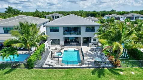 8858 Skyward Street Boca Raton FL 33496