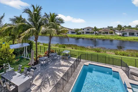 8858 Skyward Street Boca Raton FL 33496