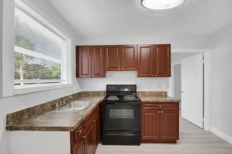 323 S E Street Lake Worth Beach FL 33460
