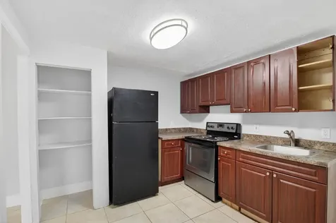 323 S E Street Lake Worth Beach FL 33460