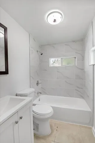 323 S E Street Lake Worth Beach FL 33460