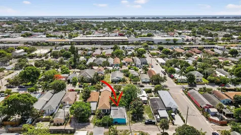 323 S E Street Lake Worth Beach FL 33460