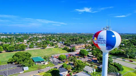323 S E Street Lake Worth Beach FL 33460