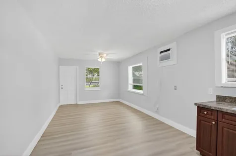 323 S E Street Lake Worth Beach FL 33460