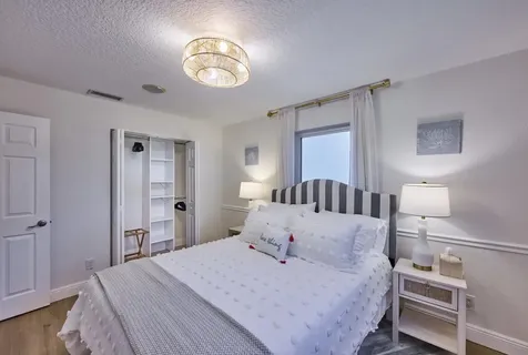 100 Neptune Drive Hypoluxo FL 33462