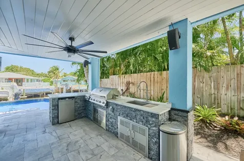 100 Neptune Drive Hypoluxo FL 33462