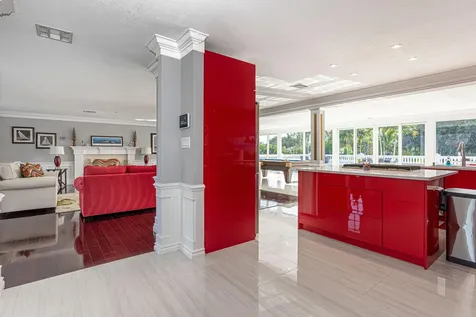 875 Nw 120th Avenue Plantation FL 33325