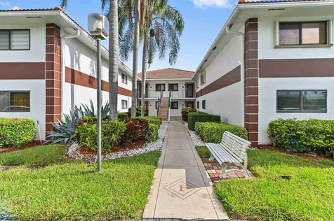 15451 Pembridge Drive Delray Beach FL 33484