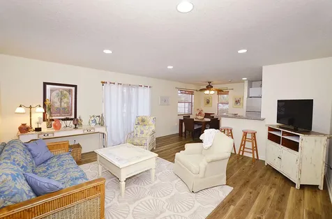 1135 3rd Avenue Vero Beach FL 32960