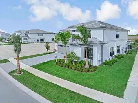 13531 Nesting Pines Way Palm Beach Gardens FL 33412