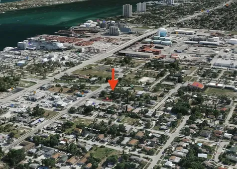 109 W 14th Street Riviera Beach FL 33404