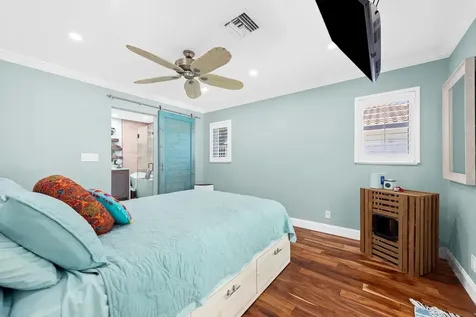 1098 Sw 2nd Street Boca Raton FL 33486