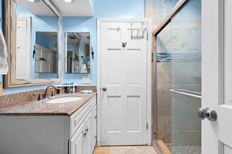 1098 Sw 2nd Street Boca Raton FL 33486