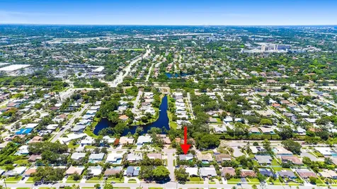 1098 Sw 2nd Street Boca Raton FL 33486