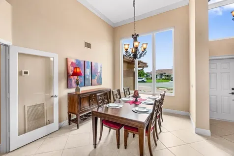 9556 E Lake Drive Boca Raton FL 33434