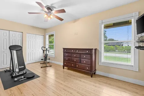 9556 E Lake Drive Boca Raton FL 33434
