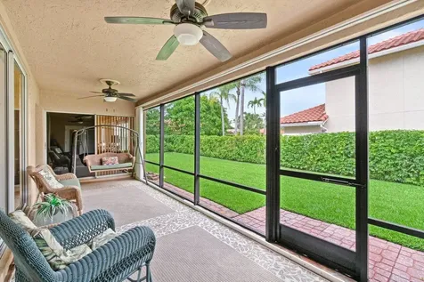 9556 E Lake Drive Boca Raton FL 33434