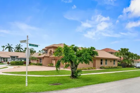 9556 E Lake Drive Boca Raton FL 33434