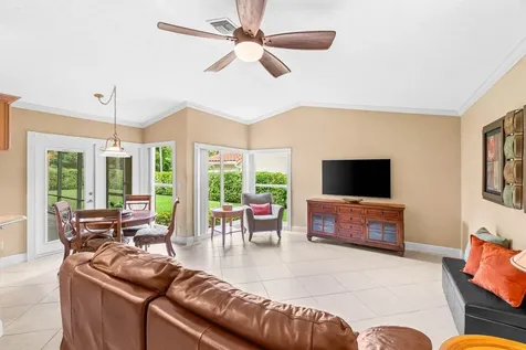 9556 E Lake Drive Boca Raton FL 33434