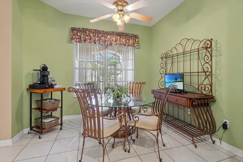 1634 Sw Harbour Isles Circle Port Saint Lucie FL 34986