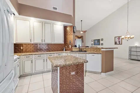 1634 Sw Harbour Isles Circle Port Saint Lucie FL 34986