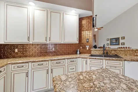 1634 Sw Harbour Isles Circle Port Saint Lucie FL 34986
