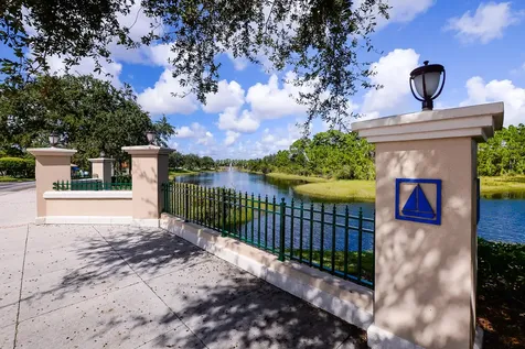 1634 Sw Harbour Isles Circle Port Saint Lucie FL 34986