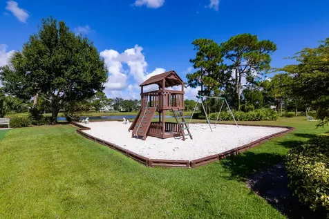 1634 Sw Harbour Isles Circle Port Saint Lucie FL 34986