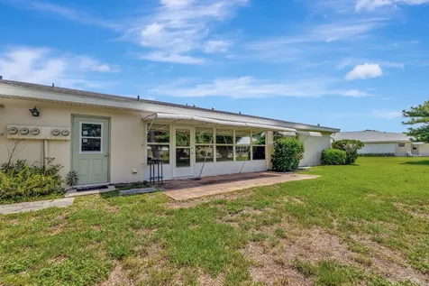 215 Manatee Lane Fort Pierce FL 34952