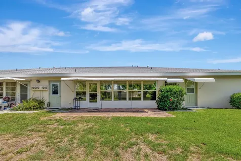 215 Manatee Lane Fort Pierce FL 34952