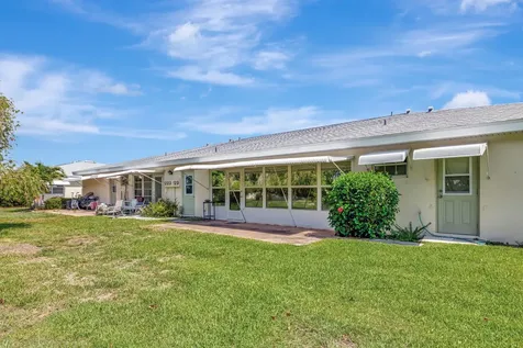 215 Manatee Lane Fort Pierce FL 34952