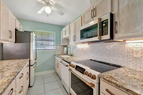 215 Manatee Lane Fort Pierce FL 34952