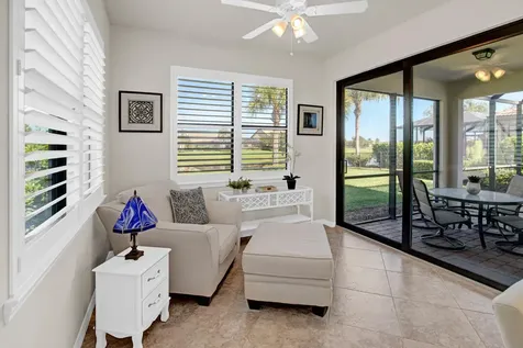 649 Se Monteiro Drive Port Saint Lucie FL 34984