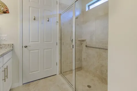 649 Se Monteiro Drive Port Saint Lucie FL 34984