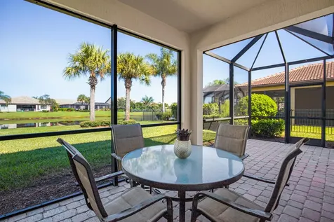 649 Se Monteiro Drive Port Saint Lucie FL 34984