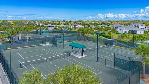 649 Se Monteiro Drive Port Saint Lucie FL 34984