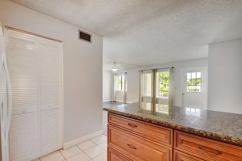 4844 Sable Pine D2 Circle West Palm Beach FL 33417