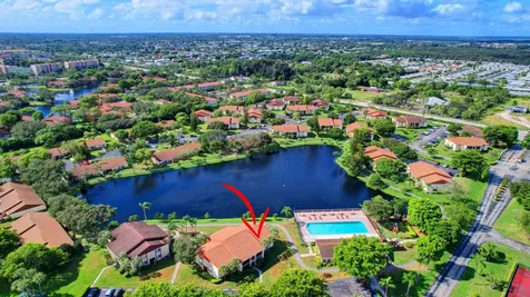 4844 Sable Pine D2 Circle West Palm Beach FL 33417